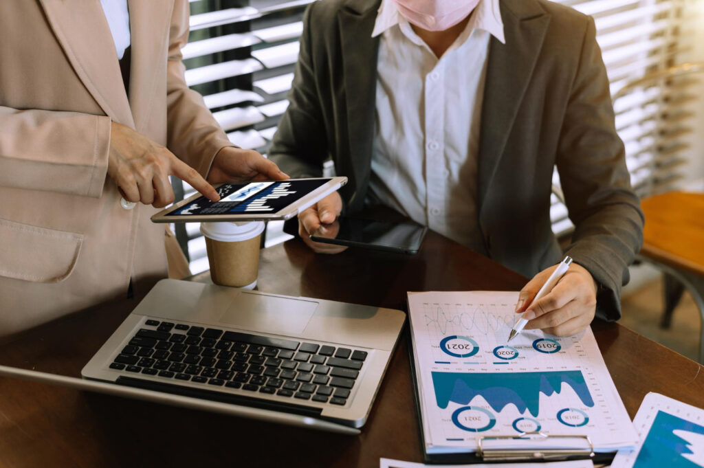 Como escolher o melhor regime tributário para empresas de serviços em 2026